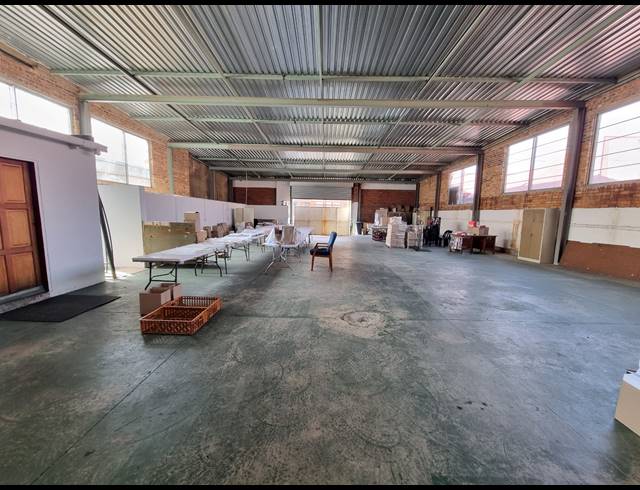 2,310M² FACTORY FOR SALE IN OPHIRTON